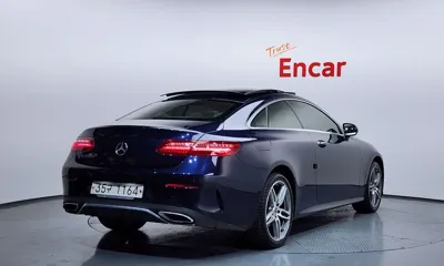 Mercedes-Benz E-Class 2018, 113448 км, за 18536.41 USD