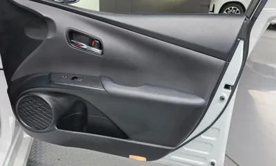 Toyota Prius 2022, 42046 км, за 21655.51 USD - фото 25