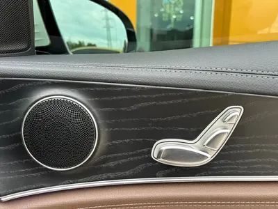 Mercedes-Benz E-Class 2018, 62000 км, за 20570.53 USD - фото 29