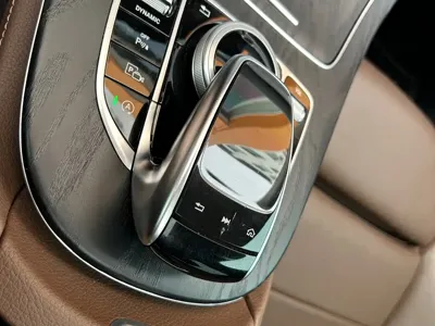 Mercedes-Benz E-Class 2018, 62000 км, за 20570.53 USD - фото 34