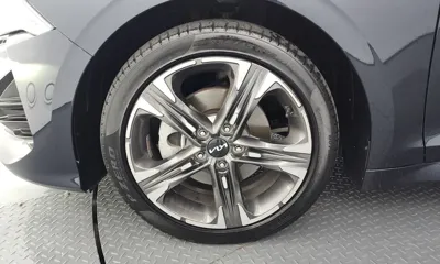 Kia K5 2023, 62567 км, за 18827.37 USD