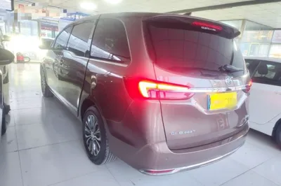 Buick GL8 2021, 80300 км, за 17712 USD - фото 13