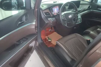 Buick GL8 2021, 80300 км, за 17712 USD - фото 23