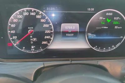 Mercedes-Benz E-Class 2019, 93600 км, за 22511 USD - фото 12