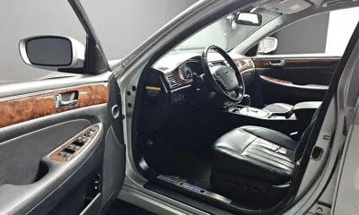 Hyundai Genesis 2011, 73805 км, за 3150.85 USD - фото 10