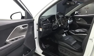 Kia Niro 2023, 98706 км, за 12768.74 USD - фото 10