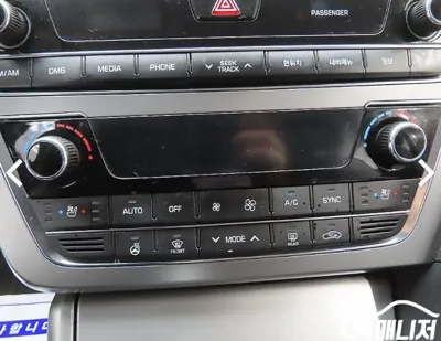 Hyundai Sonata 2015, 134332 км, за 4891.6 USD - фото 16