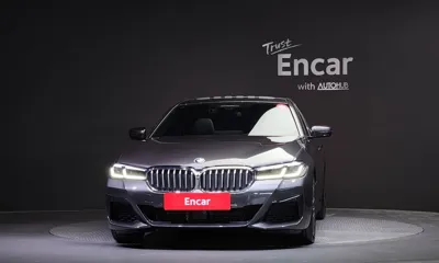 BMW 5-Series 2023, 27869 км, за 27916.44 USD