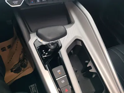 Geely Auto Preface 2025, 3800 км, за 13770 USD - фото 17