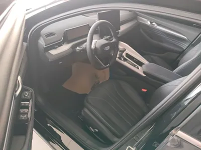 Geely Auto Preface 2025, 3800 км, за 13770 USD - фото 19