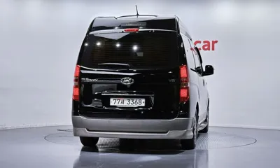 Hyundai Starex 2017, 140247 км, за 8143.33 USD