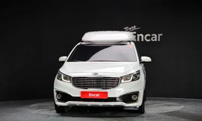 Kia Canival 2018, 189361 км, за 9243.47 USD