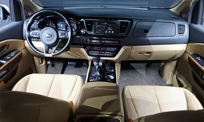 Kia Canival 2018, 189361 км, за 9243.47 USD - фото 7