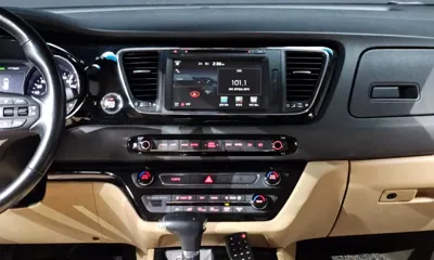 Kia Canival 2018, 189361 км, за 9243.47 USD - фото 14
