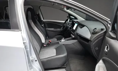 Renault-KoreaSamsung Zoe 2021, 37350 км, за 10245.91 USD - фото 11