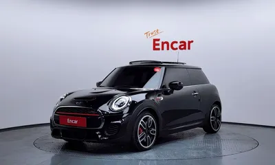 MINI Cooper · 2021 год