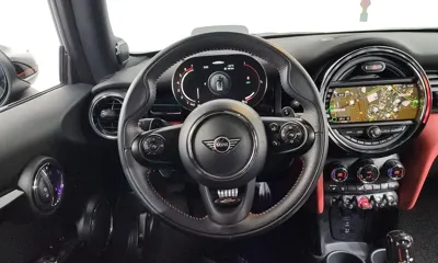 MINI Cooper 2021, 86192 км, за 12450.32 USD - фото 13