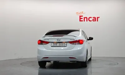 Hyundai Avante 2011, 136380 км, за 2406.98 USD