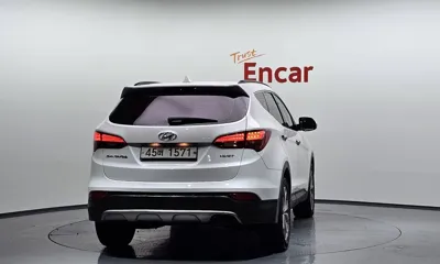 Hyundai Santafe 2015, 106206 км, за 7619.55 USD