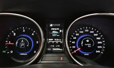 Hyundai Santafe 2015, 106206 км, за 7619.55 USD - фото 8