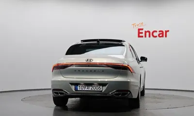 Hyundai Grandeur 2020, 93486 км, за 17001.44 USD