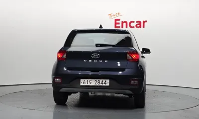 Hyundai Venue 2020, 97973 км, за 7598.28 USD
