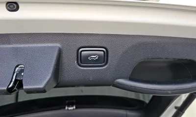 Kia Seltos 2024, 34804 км, за 16738.87 USD - фото 29