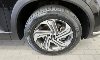 Hyundai Santafe 2021, 131588 км, за 11816.86 USD