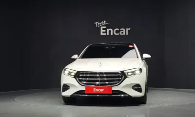 Mercedes-Benz E-Class 2024, 20427 км, за 52875.5 USD