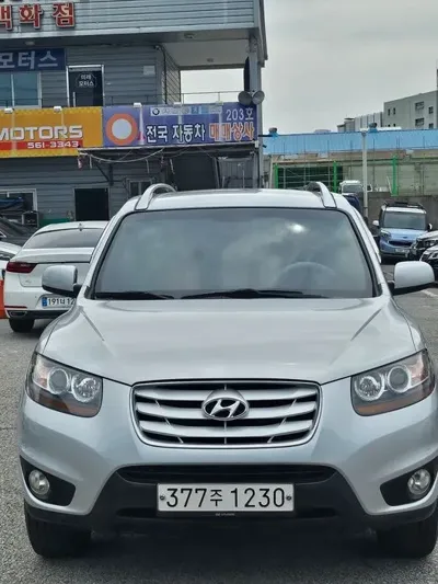 Hyundai Santafe 2010, 161366 км, за 2309.4 USD
