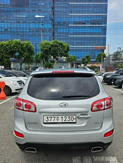 Hyundai Santafe 2010, 161366 км, за 2309.4 USD