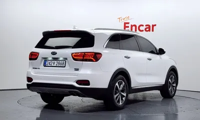 Kia Sorento 2018, 108343 км, за 10835.81 USD