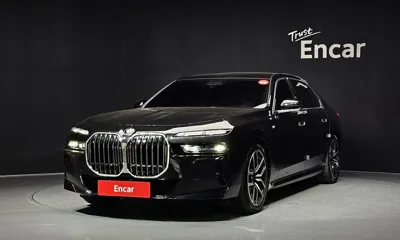 BMW 7-Series · 2024 год