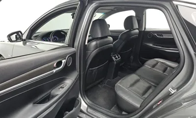 Hyundai Grandeur 2018, 82935 км, за 11044.66 USD - фото 12