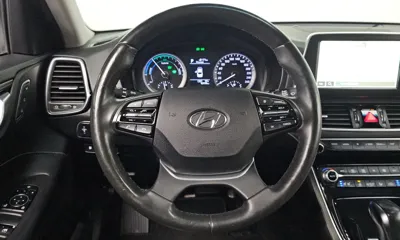 Hyundai Grandeur 2018, 82935 км, за 11044.66 USD - фото 13