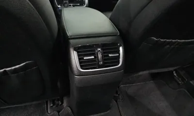Hyundai Grandeur 2018, 82935 км, за 11044.66 USD - фото 29