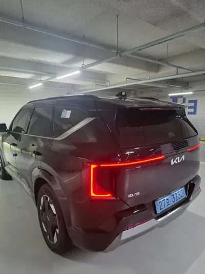 Kia EV5 2026, 4700 км, за 8522.39 USD