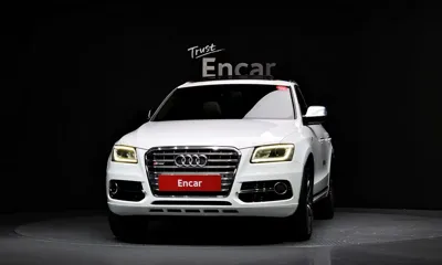 Audi Q5 2015, 147645 км, за 9189.43 USD
