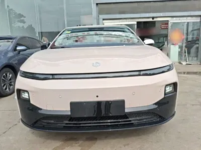 Leapmotor 零跑B01 2026, 100 км, за 11885.84 USD