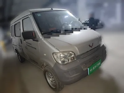 Wuling Zhinguang 2013, 80000 км, за 2374 USD - фото 3