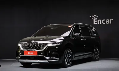 Kia Canival · 2021 год