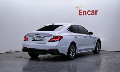 Genesis G70 2019, 132356 км, за 8593.34 USD