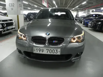 BMW 5-Series · 2008 год
