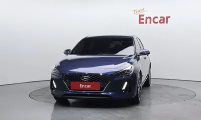Hyundai i30 2018, 120678 км, за 5789.75 USD