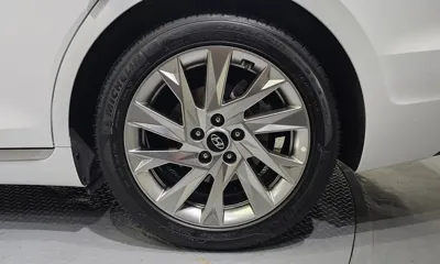 Hyundai Grandeur 2022, 86913 км, за 20485.32 USD - фото 21