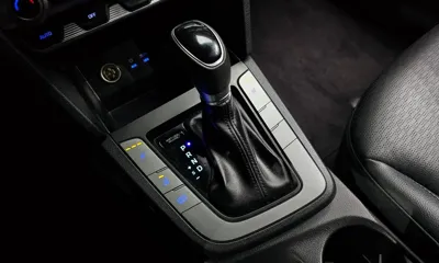 Hyundai Avante 2020, 86107 км, за 8270.97 USD - фото 9