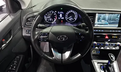 Hyundai Avante 2020, 86107 км, за 8270.97 USD - фото 13