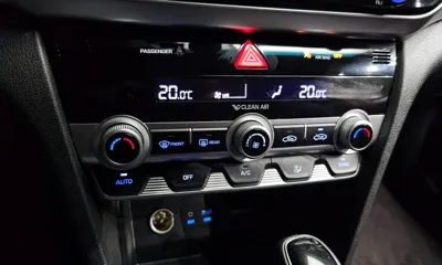Hyundai Avante 2020, 86107 км, за 8270.97 USD - фото 16
