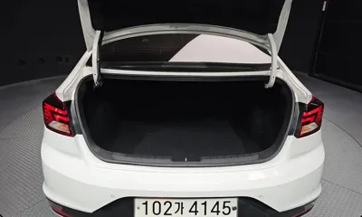 Hyundai Avante 2020, 86107 км, за 8270.97 USD - фото 20