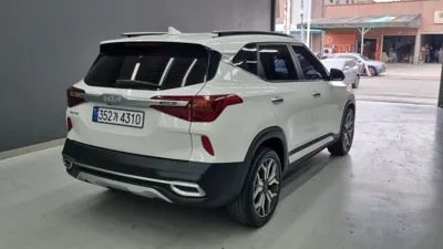 Kia Seltos 2023, 103675 км, за 11921.83 USD